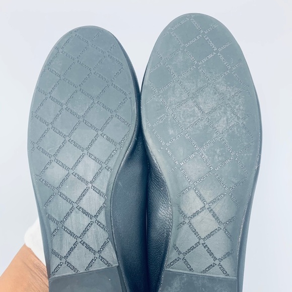 Badgley Mischka Crystal Ballet Flats - Picture 2 of 11